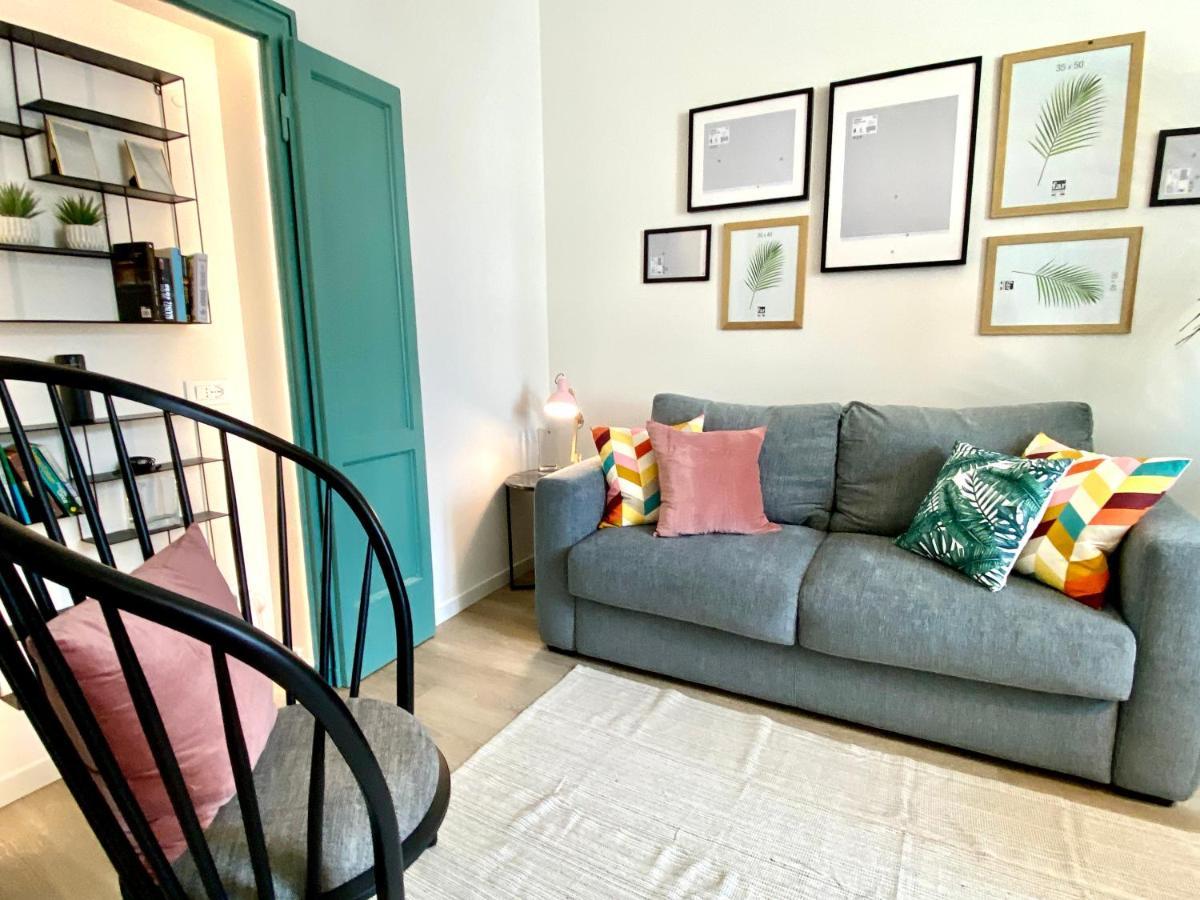 Fara Cinque Small Apartment Milano Exterior foto