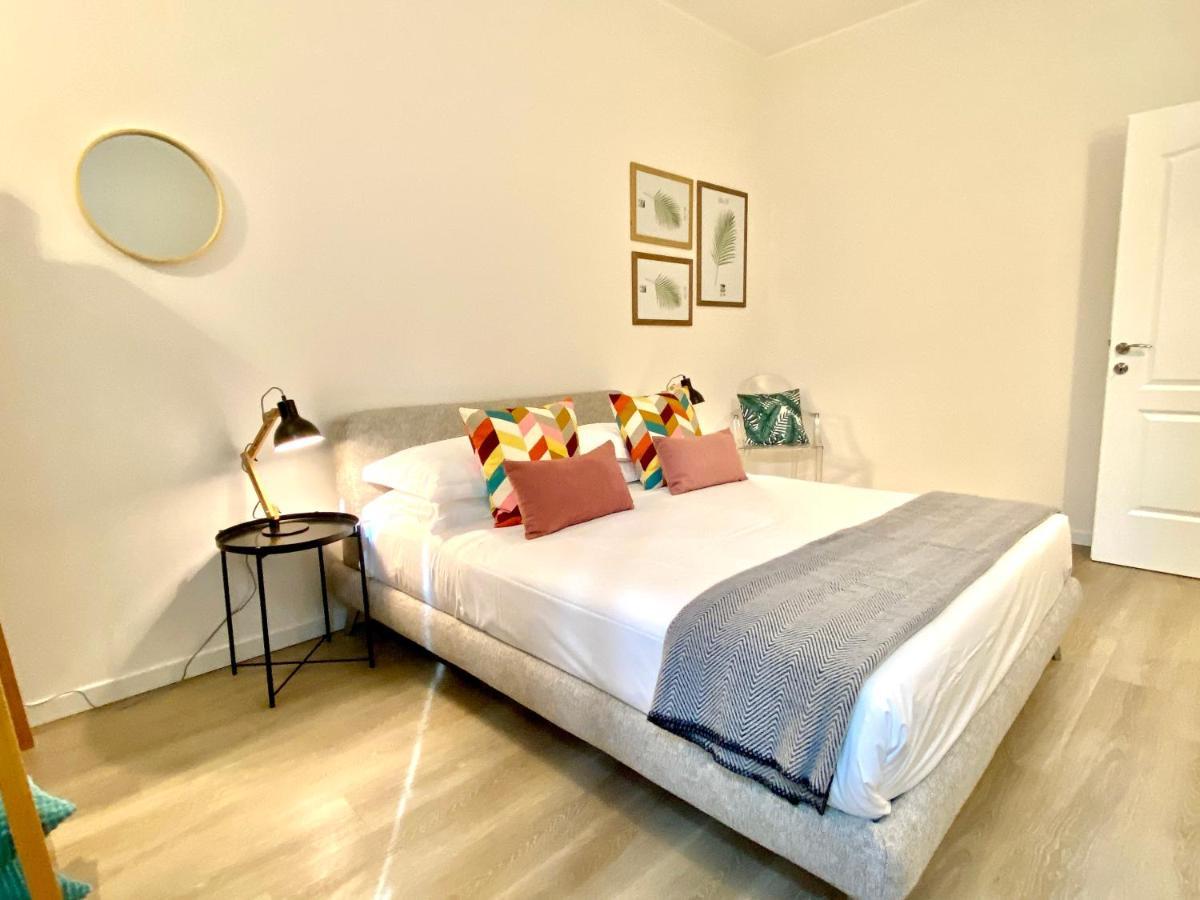 Fara Cinque Small Apartment Milano Exterior foto