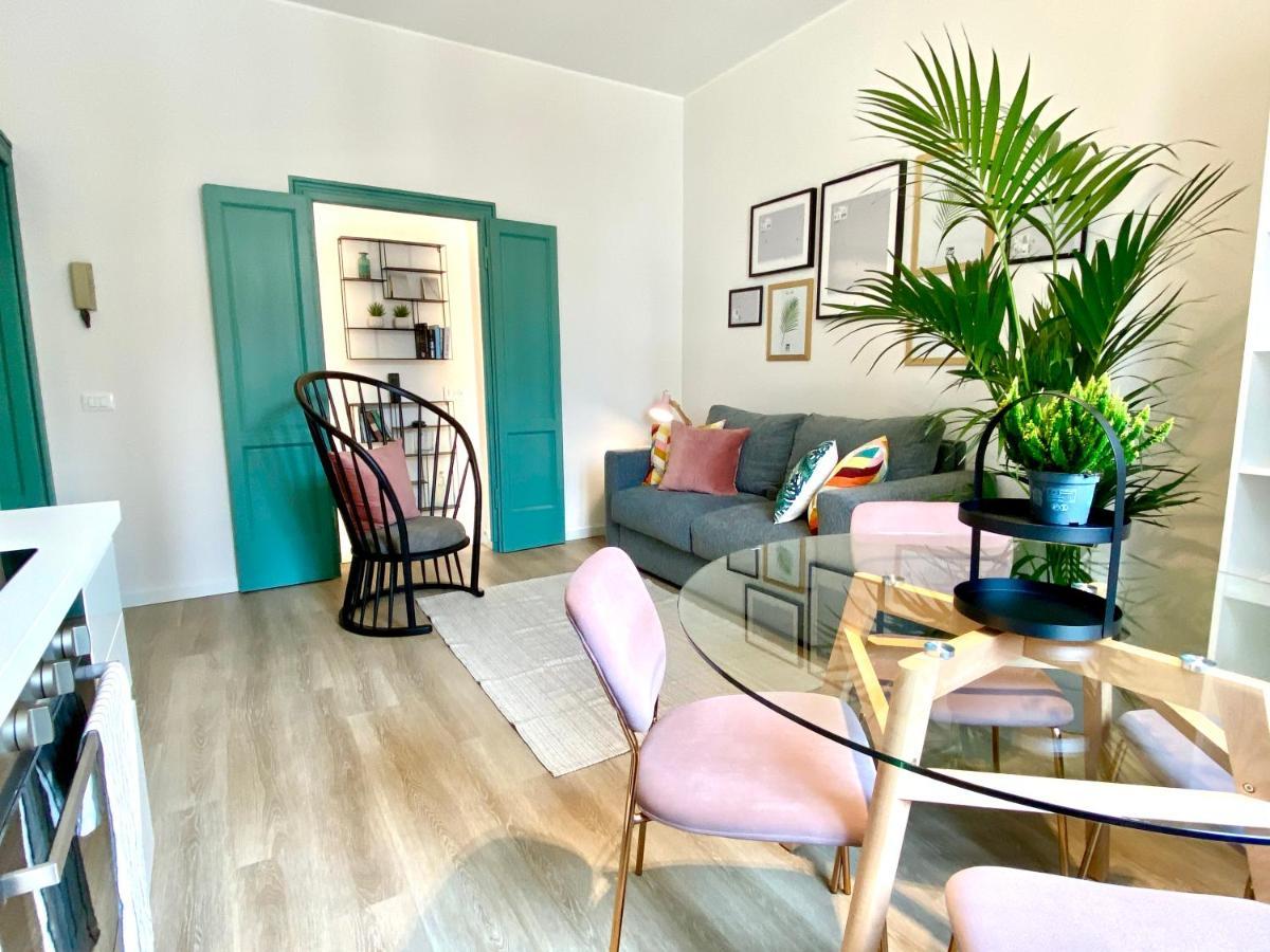 Fara Cinque Small Apartment Milano Exterior foto